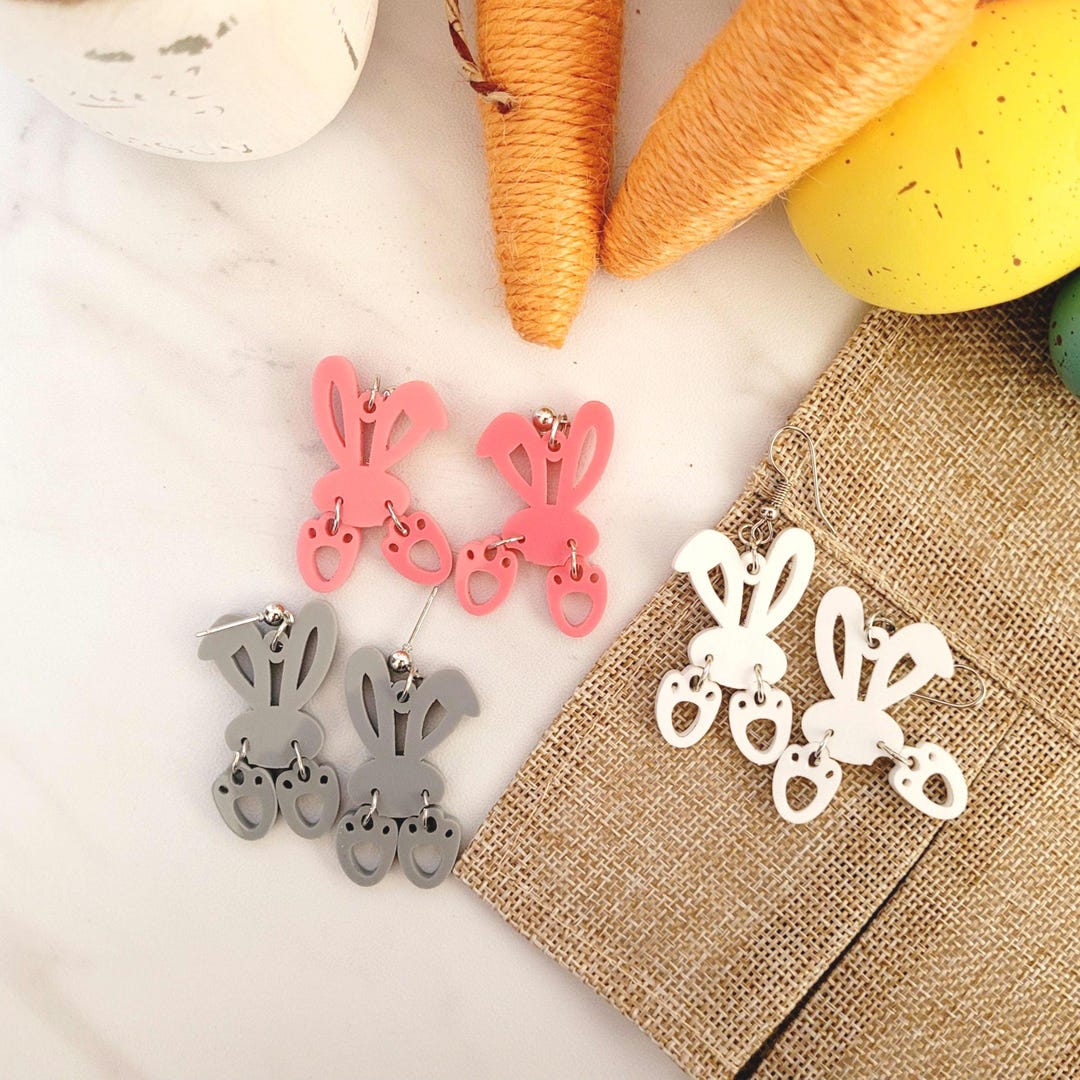 Easter Bunny Butt Earring Mold main image 0