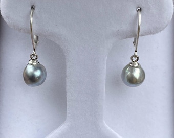 Gray baroque pearl drop earrings