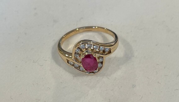 Lady’s ruby ring - image 5