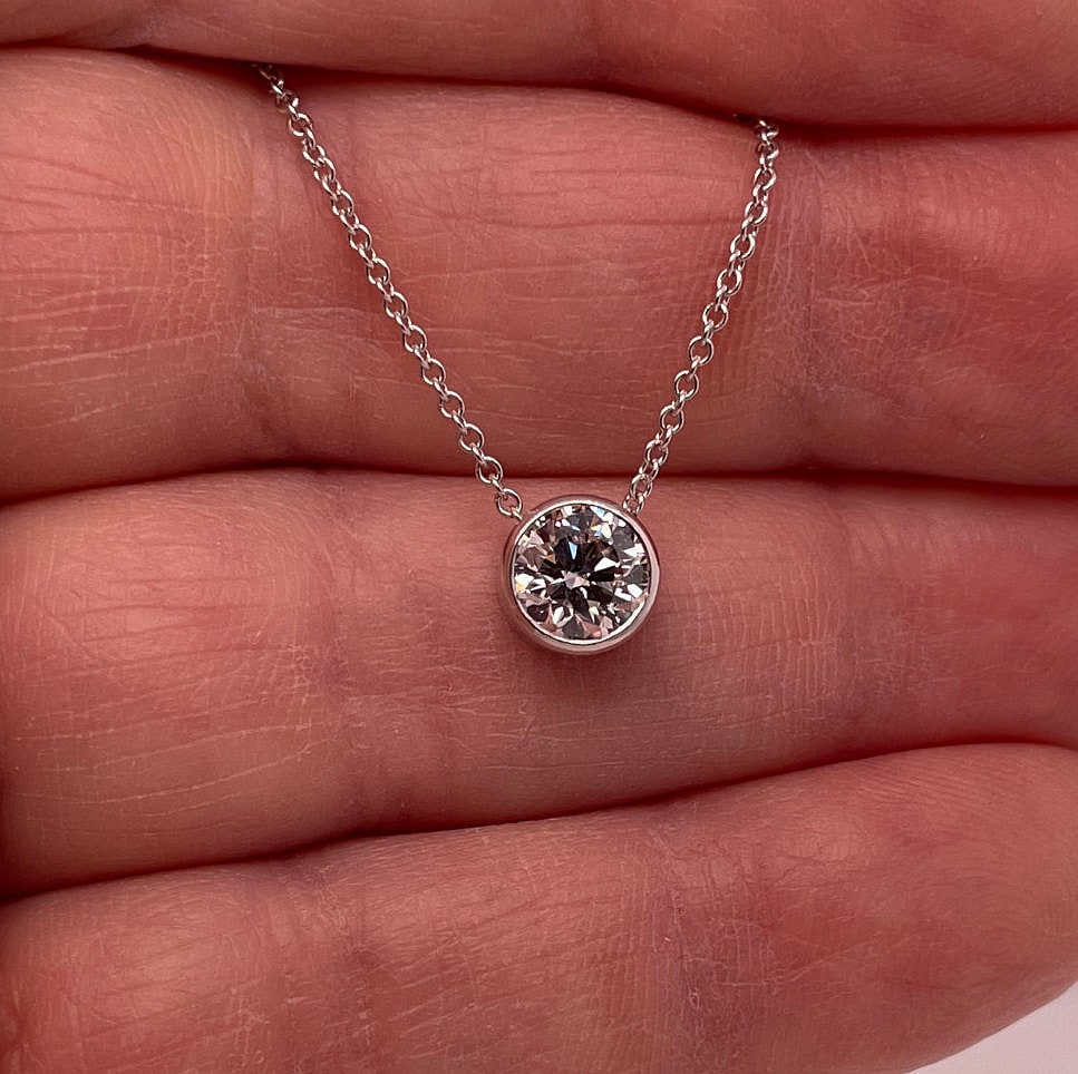 1ct diamond pendant