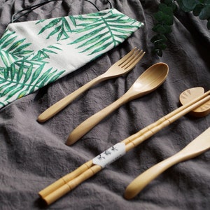 Japanese Style Natural Wooden Cutlery Set, Eco-Friendly Reusable Utensils, 5pcs Travel Set, with Cotton Storage Pouch, Sustainable Kitchen