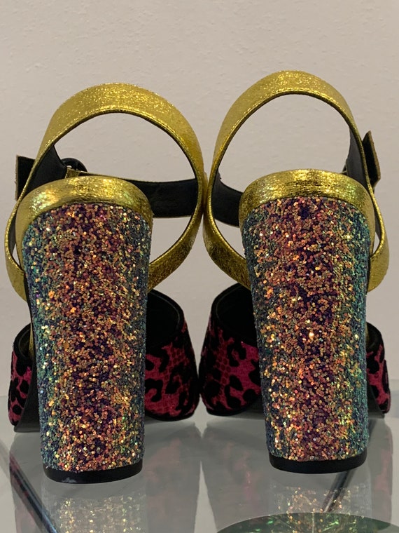 Size US 7 WIDE Glitter & Sequined Sandal w/ Gold … - image 2