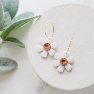 Spring Flower Clay Hoop Earrings | Polymer Clay Floral Hoop Earrings | Handmade Polymer Clay Jewelry | Spring and Easter Clay Earrings