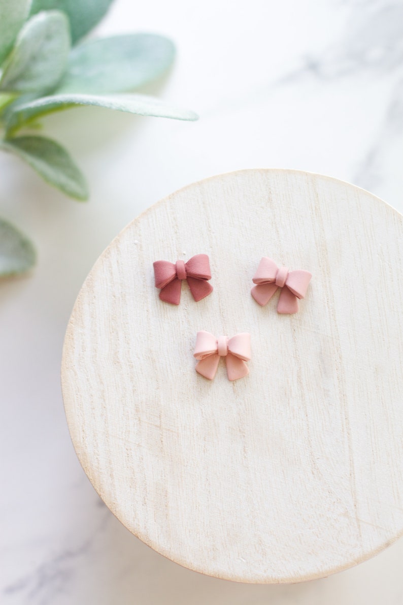 Coquette Bow Stud Earrings Handmade Polymer Clay Bow Stud Earrings Pink Bow Earrings Coquette Aesthetic Earrings Ribbon Earrings image 4