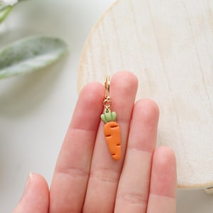 Carrot Huggie Dangle Clay Earrings | Handmade Polymer Clay Carrot Earrings | Easter Dangle Earrings | Rabbit Earrings | Spring Hoops