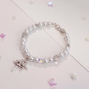Sparkle Pendant Cat Collar Necklace Pearl Handbeaded Cat Jewelry Luxurious Beaded Cat Collar for Photoshoots or Dress up