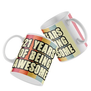 21 jaar geweldig grappige verjaardag mok, 21e verjaardagscadeau voor haar, 21e cadeau voor hem, nieuwigheid geschenken presenteren broer zus zoon dochter