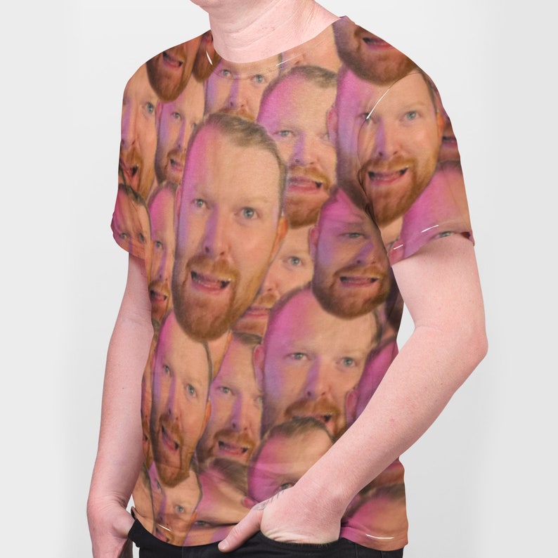 All Over Face Print Personalisiertes T-Shirt Unisex Bild 5