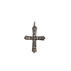 Dainty Cross Necklace | Small Cross Necklace in silver | Diamond Cross Pendant | Minimalist Small Cross Pendant in Silver | Diamond
