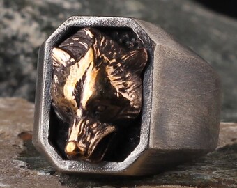 Oxidized Sterling Silver Wolf Ring - Handmade Signet Ring for Men