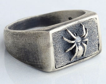 Silver Spider Ring, Stelring Silver Pinky Ring , Stackable Pinky Signet Ring, Ring For Man, Signet Mens Ring, Unique Man Ring