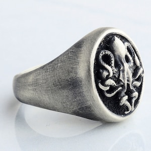 Octopus Signet Mens Ring: Oxidized Sterling Silver, Gothic Boho