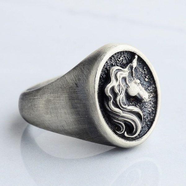 Unicorn Silver Unisex Ring, Relief Unicorn Ring,  Sterling Silver Pinky Ring, Ring For Man, Gothic Ring, Unique Ring, Gift for Women