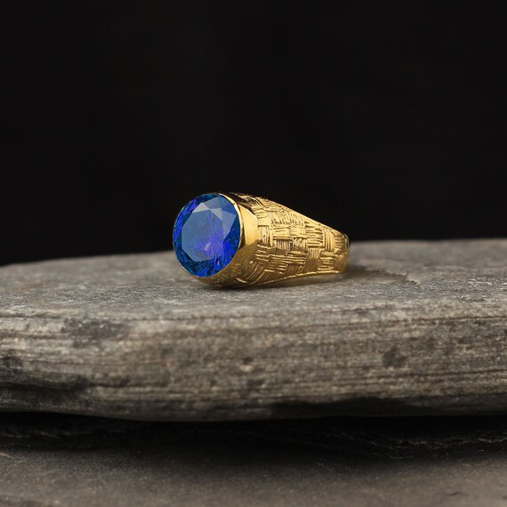 Vintage 10K Gold Lab Created Spinel Ring, Vintage Solid 10K Created Blue  Spinel Men's Ring, Men's Size 9.5 Ring circa 1950, Vintage Jewelry
