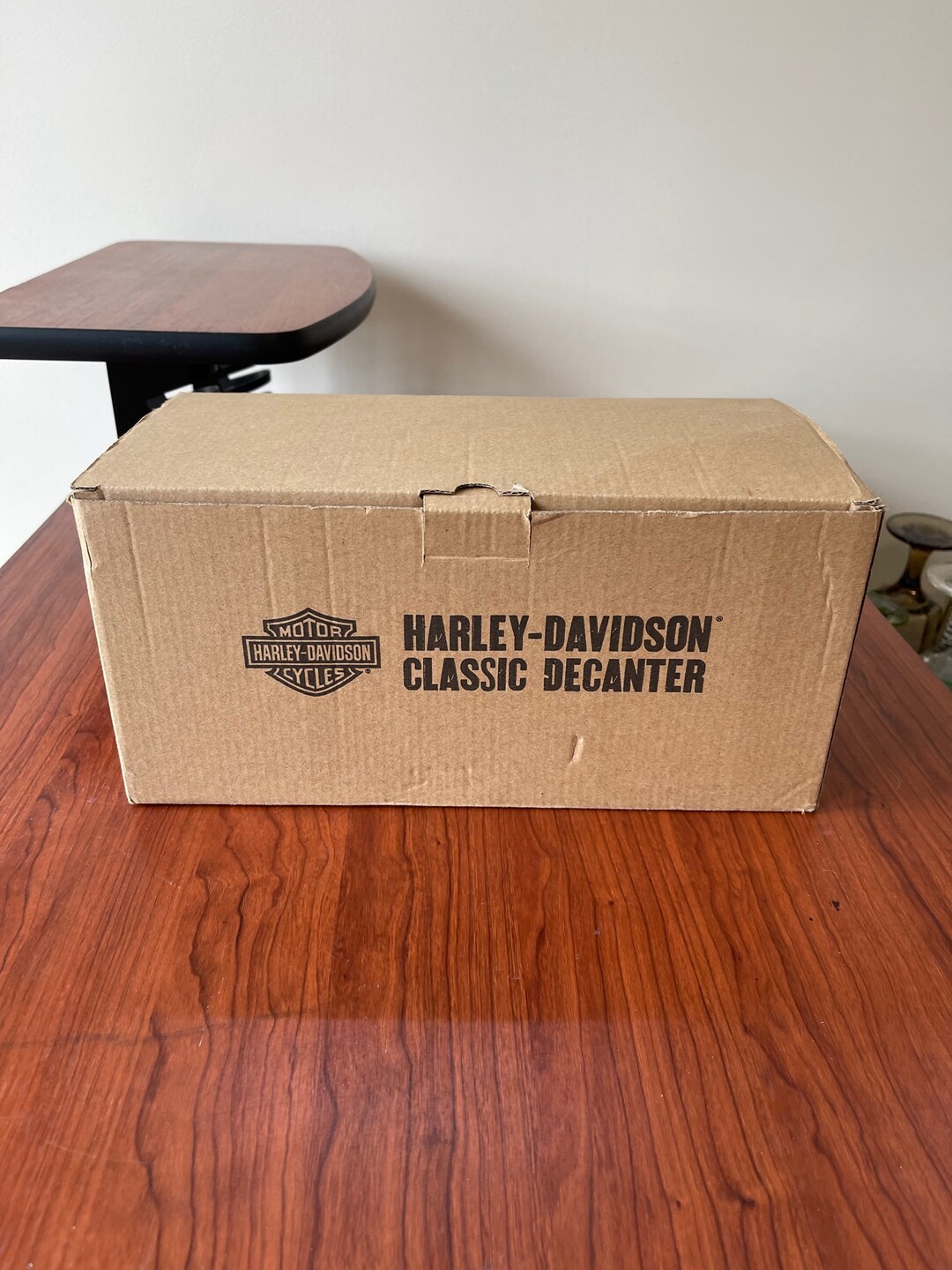 harley davidson bar and shield decanter set