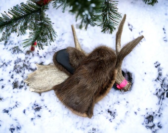 Gauntlet Length Large fur Mittens. Beaver mittens Moose hide palm buckskin trimmed. Arctic fleece lined mittens. Arctic mittens.