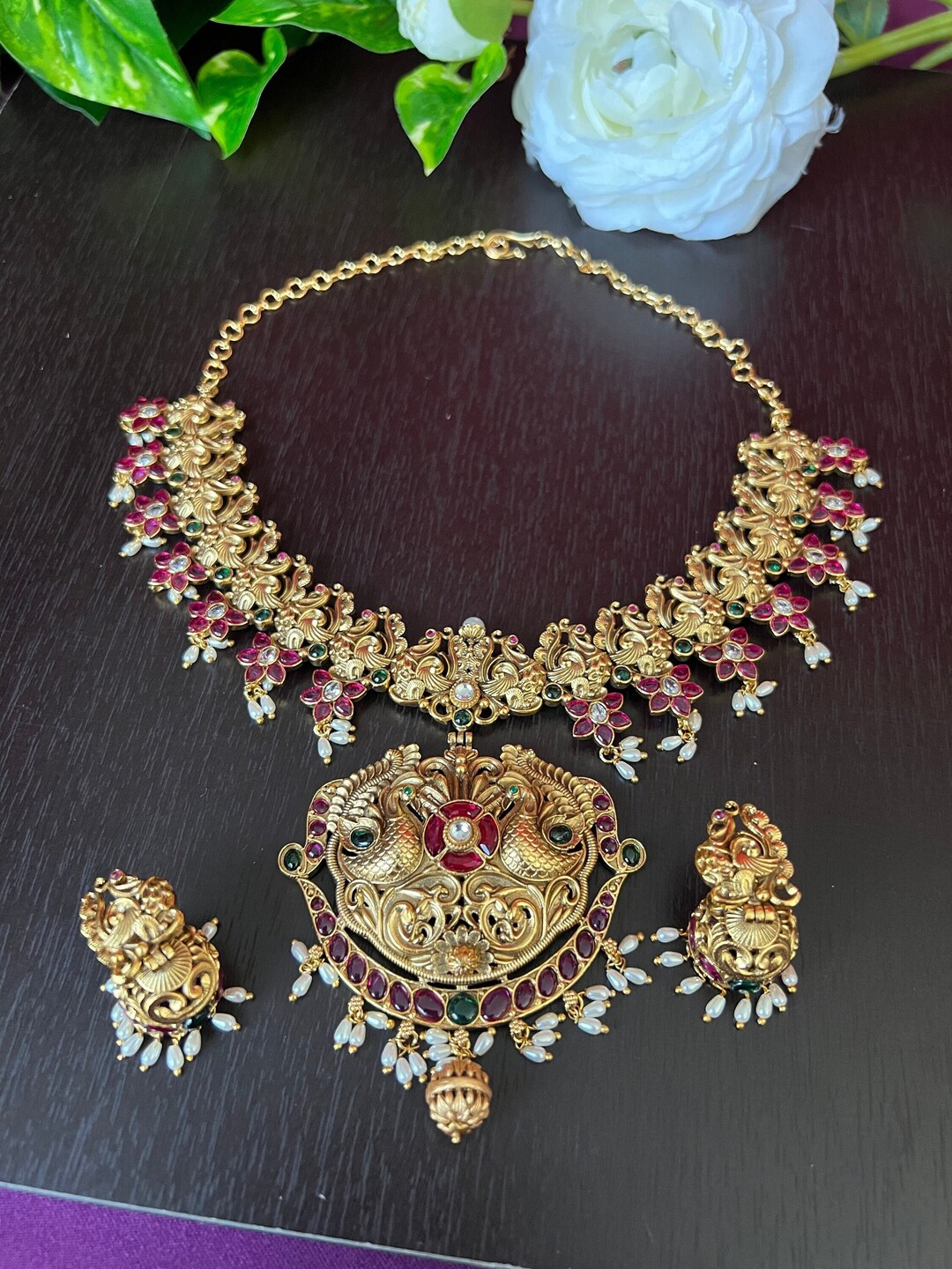 Antique jadau Kundan necklace | Indian jewelry online