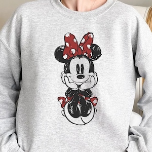 Cute Minnie Mouse Shirt, Vintage Minnie Mouse Shirt, Disney Mickey & Friends Shirt,  Disneyland Holiday Vacation Shirt, Disney Retro Shirt