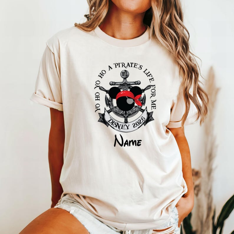 Custom Disney Pirates Family T-Shirt, Mickey And Minnie Pirate Shirt, Disney Pirate Family Matching Shirt, Disney Cruise Group Shirt imagem 4
