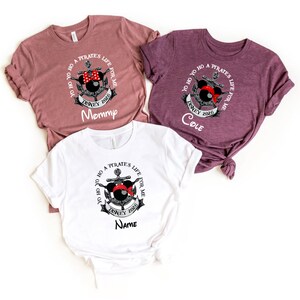 Custom Disney Pirates Family T-Shirt, Mickey And Minnie Pirate Shirt, Disney Pirate Family Matching Shirt, Disney Cruise Group Shirt imagem 3
