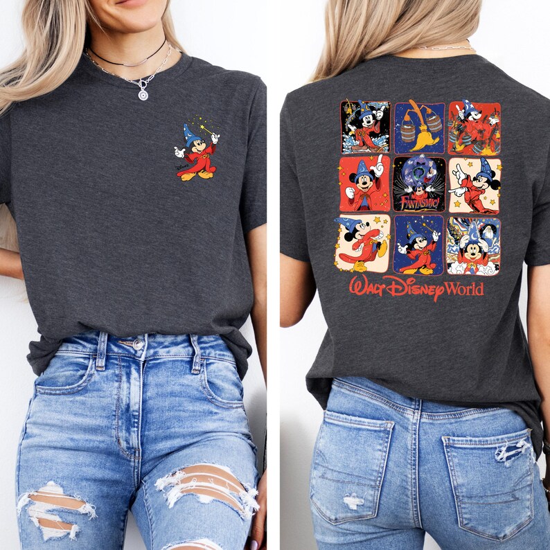 Puede incluir: Una camiseta gris oscuro con una peque&ntilde;a imagen de Mickey Mouse como mago en el pecho izquierdo. La parte posterior de la camiseta presenta una imagen m&aacute;s grande de Mickey Mouse como mago en nueve poses diferentes con el texto "Walt Disney World".