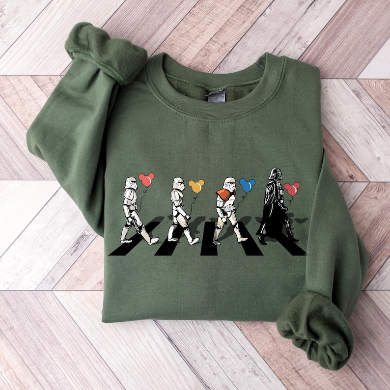 Vintage Disney Star Wars Shirts, Star Wars Disney Sweatshirt, Star Wars Characters Shirt, Star Wars Mickey T-Shirt, Disneyworld Shirt bild 2