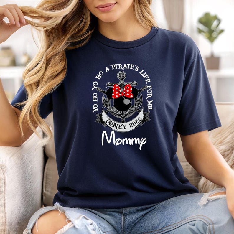 Custom Disney Pirates Family T-Shirt, Mickey And Minnie Pirate Shirt, Disney Pirate Family Matching Shirt, Disney Cruise Group Shirt imagem 5