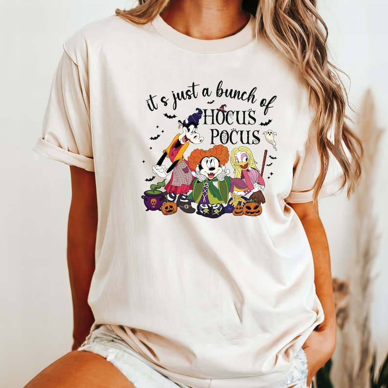 Disney Hocus Pocus T-Shirt, Mickey and Friends Halloween Shirt, Halloween Shirt, Disneyland Halloween Trip Shirt, Minnie Hocus Pocus Shirt afbeelding 1