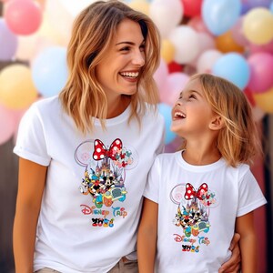 Disney Trip 2026 T-Shirt, Disney Trip Group Shirt, Disney Family Matching Shirt, Mickey And Minnie Shirt, Disneyland Vacation Sweatshirt zdjęcie 2