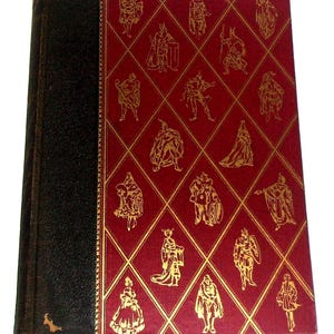 The Victrola Book Of The Opera, Vintage Hardcover, Illustrated with Descriptions of Victor Opera Records, Copyright 1929, Dinorah,Don Carlos
