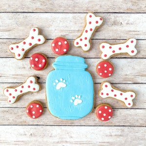 Iced Dog Treats - Homemade Pet Treats, Dog Cookies, Treats for Dogs, Cookies for Dogs, Gifts for Dog Lover, Dog Mom Gift, Puppy Gifts
