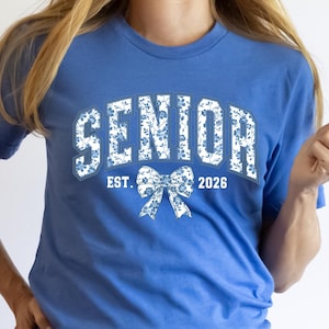 Floral Senior 2026 Shirt, Class of 2026 Senior Shirt, Graduation 2026 Shirt, Graduation Gift, Class of 2026 Tee,High School Graduation shirt