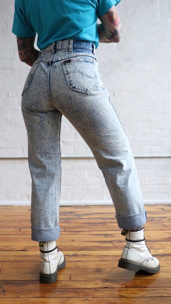 MEDIUM/LARGE - 80s Lee Rider Acid Wash Denim - Vin