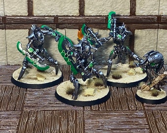 Necron Skorpekh Destroyers and plasmacyte pro painted