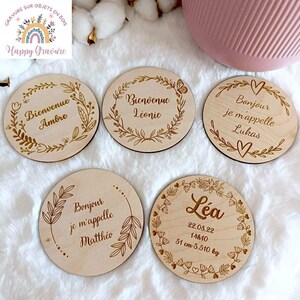 Carte annonce ou faire part de naissance Couronne personnalisé en bois - Souvenir naissance