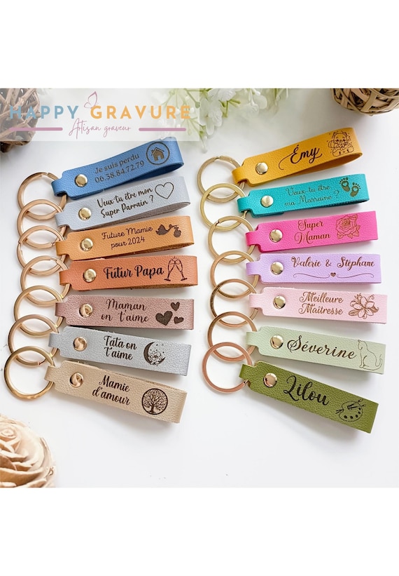 Porte clés en cuir personnalisé - Cadeau anniversaire, fête des mères, grands-mères, pères, grands-pères, maitresse, atsem