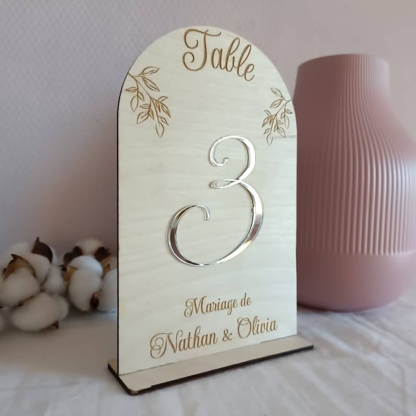 Signalétique numéro de table en bois - Mariage - Baptême - Anniversaire