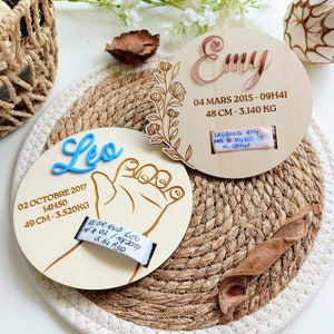 Carte support porte bracelet de naissance personnalisée en bois ou plexi - Naissance, Grossesse, souvenir