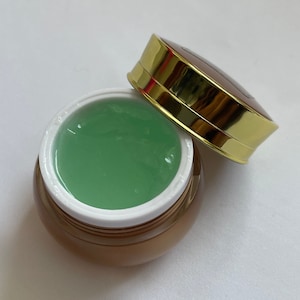 Lamsat Harir - Touch of Silk Musk| Fragrance | body cream | Vegan natural perfume | fragrance | Bakhoor perfume | Gift for her| لمسة حرير