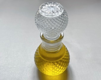 Khumrat Zeit Oil | Natural oil | Sudanese Body Oil | Perfume | Sudanese Khumra | Khumra | Sandalwood | Natural perfume | Cruelty Free