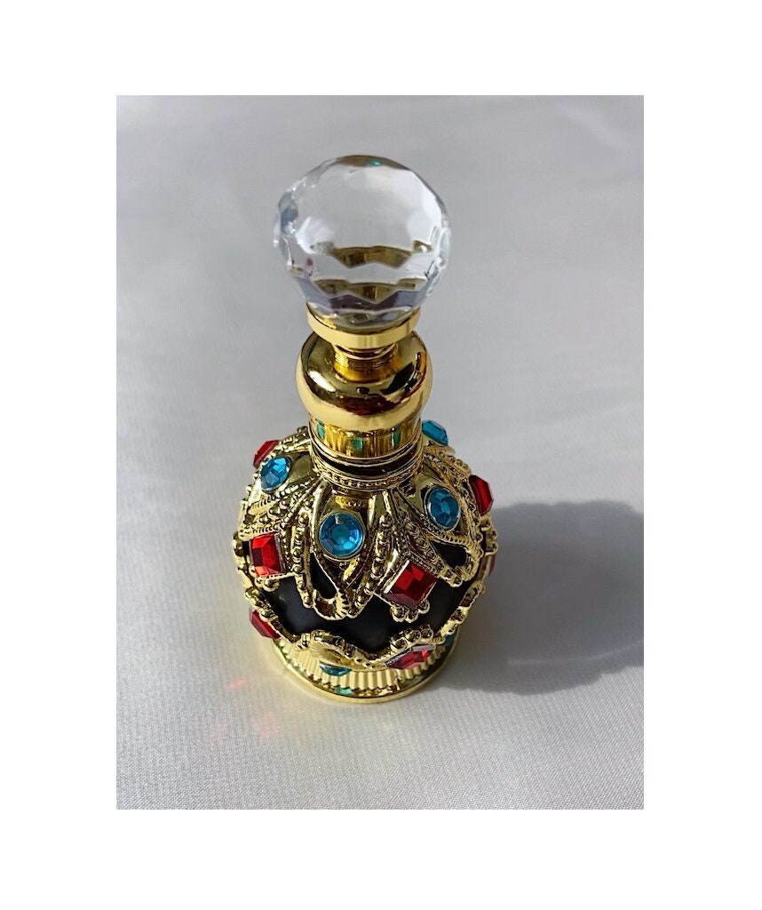 Makhmaria Al-Akhdarin- A Tale of Spices| Liquid body perfume | Body Perfume | Natural Perfume | Yemeni Scents | Oud Scent | مخمرية الاخضرين