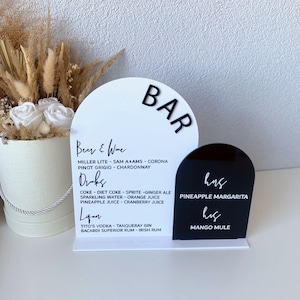 Enseigne de menu de bar en acrylique personnalisée, signalisation de menu de boissons pour un événement, présentoir de bar personnalisé, enseigne d'écriture moderne avec support, mariage cravate noire