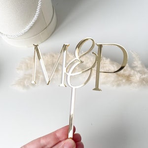 Acrylic cake topper with initials, acrylic cake topper with letters, custom wedding cake topper, personalized wedding cake decor,