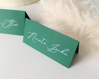 Greenery paper wedding place card, dark green wedding name card, callligraphy wedding table name card, minimal green card name folded