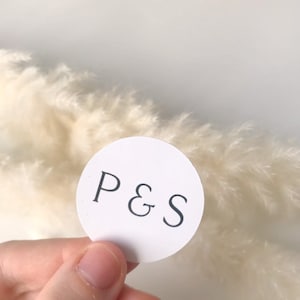 Set van 10 sticker bruiloft initiaal, elegante trouwsticker, aangepaste sticker huwelijksuitnodiging, minimale eerste sticker, monogramsticker