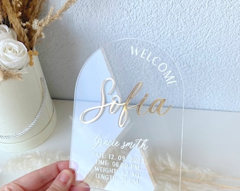 Baby Acryl Baby Geburtsanzeige, Namensanzeige, Acryl Boho Baby Kreis Name, beige Meilensteine Dekor, natürlicher Meilenstein,