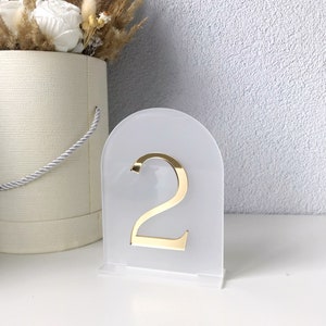 Acrylic Wedding table number, acrylic gold table number, arch table number, modern table number, elegant table decor, gold numbers