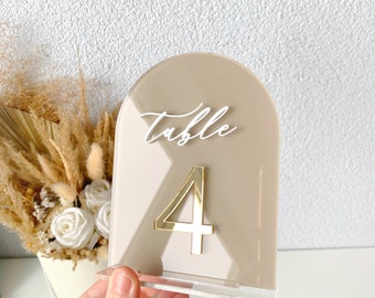 Acrylic Wedding table number, acrylic gold table number, arch table number, modern table number, elegant table decor, gold numbers