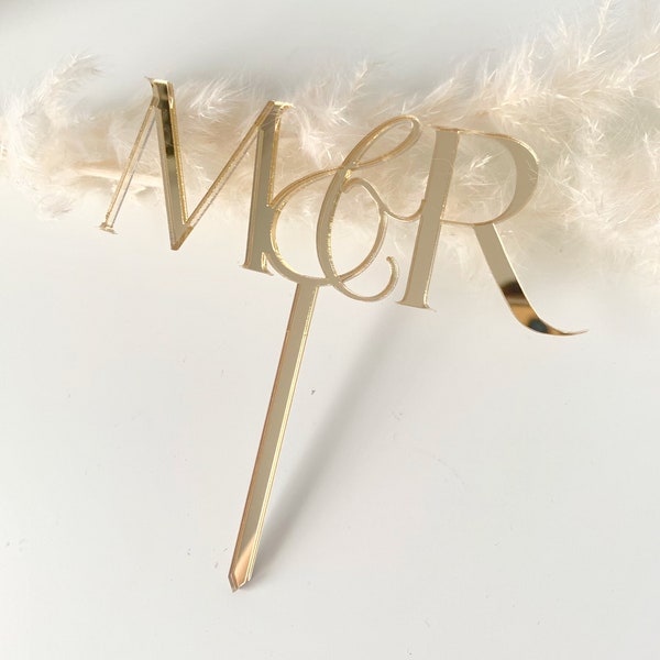 Acrylic personalized initials cake topper, modern cake charm, custom name cakde decoration, calligraphy letters for reception