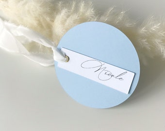 Modern wedding place cards, circle place cards with ribbon, unique wedding cards, baby blue elegant nameplate for event, custom personalized